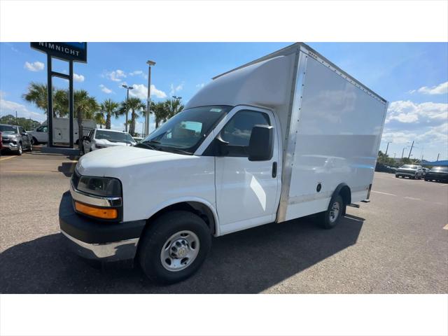2025 Chevrolet Express Cutaway Work Van