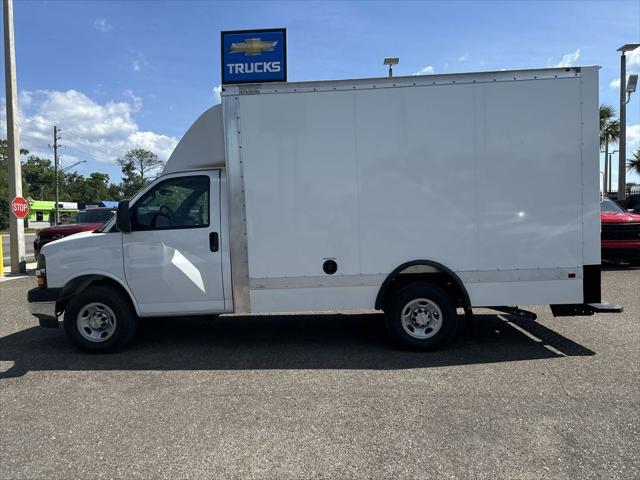2025 Chevrolet Express Cutaway Work Van