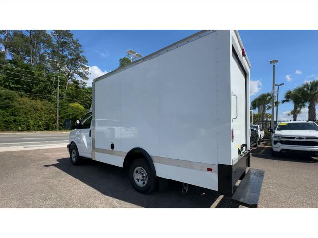 2025 Chevrolet Express Cutaway Work Van