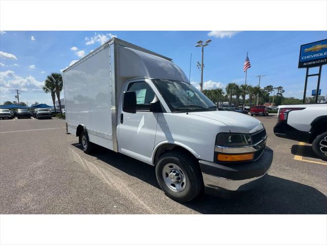 2025 Chevrolet Express Cutaway Work Van