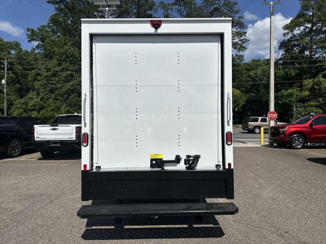 2025 Chevrolet Express Cutaway Work Van