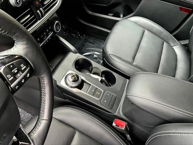 2021 Ford Escape SEL