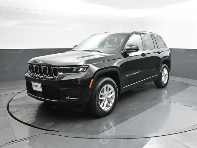 2025 Jeep Grand Cherokee GRAND CHEROKEE LAREDO X 4X2
