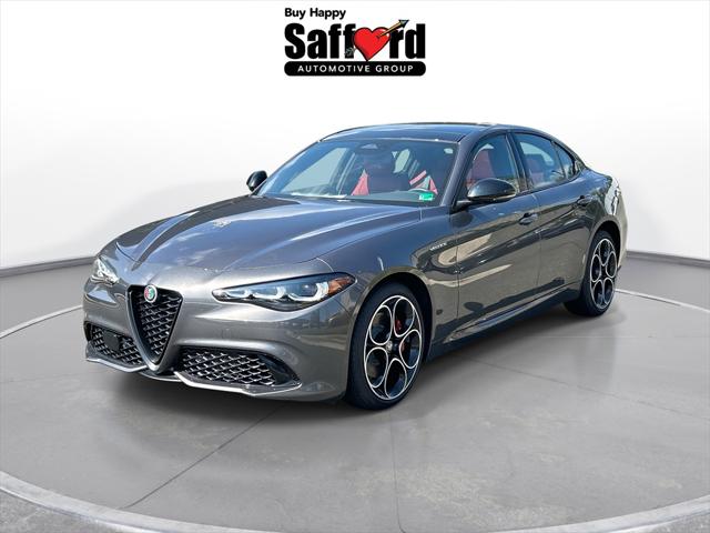 2025 Alfa Romeo Giulia GIULIA AWD 2025 Alfa Romeo Giulia GIULIA AWD
