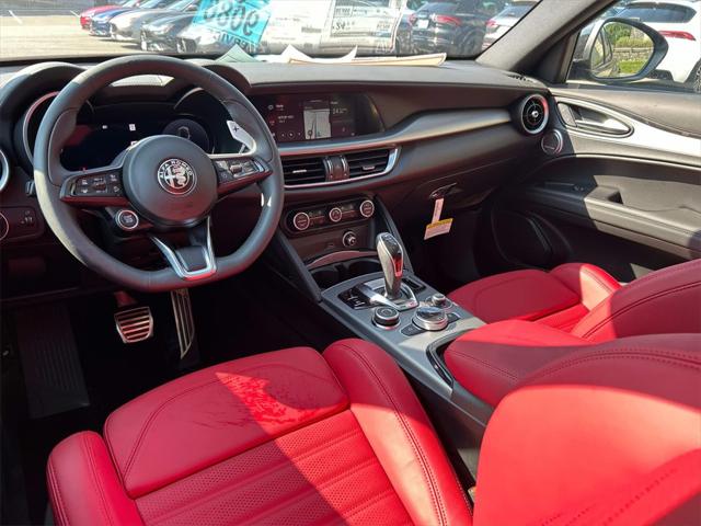 2025 Alfa Romeo Stelvio STELVIO AWD