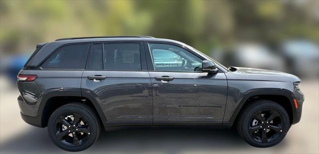 2025 Jeep Grand Cherokee GRAND CHEROKEE ALTITUDE X 4X4