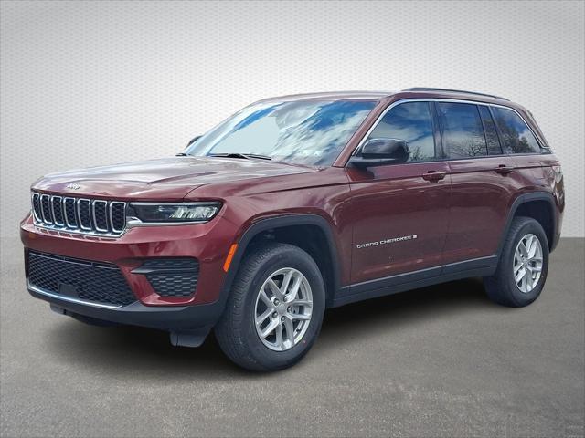 2025 Jeep Grand Cherokee GRAND CHEROKEE LAREDO X 4X4