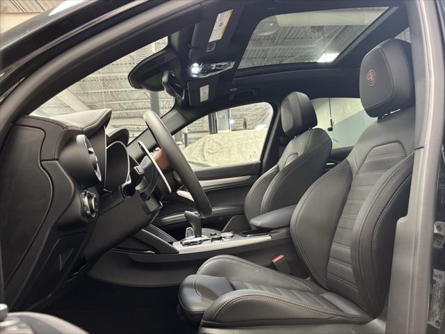 2025 Alfa Romeo Stelvio STELVIO INTENSA AWD 2025 Alfa Romeo Stelvio STELVIO INTENSA AWD