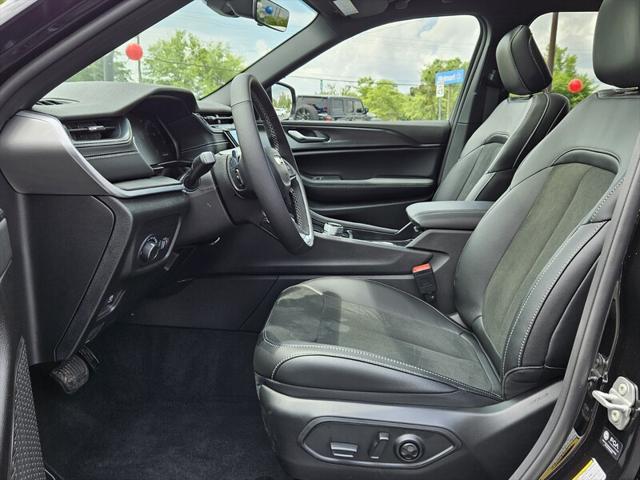 2025 Jeep Grand Cherokee GRAND CHEROKEE L ALTITUDE X 4X2
