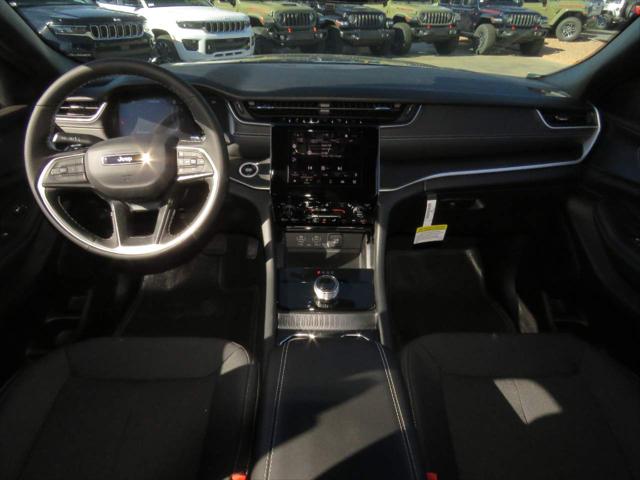 2025 Jeep Grand Cherokee GRAND CHEROKEE LAREDO X 4X4 2025 Jeep Grand Cherokee GRAND CHEROKEE LAREDO X 4X4