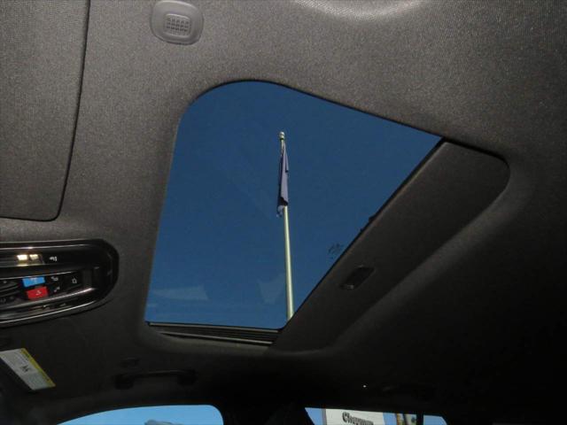 2025 Jeep Grand Cherokee GRAND CHEROKEE LAREDO X 4X4 2025 Jeep Grand Cherokee GRAND CHEROKEE LAREDO X 4X4