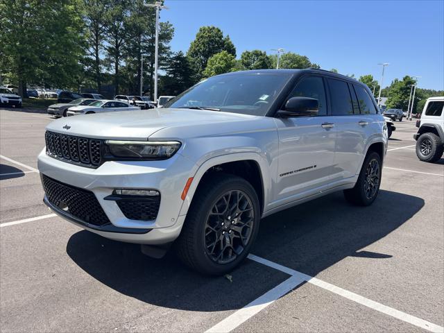 2025 Jeep Grand Cherokee GRAND CHEROKEE SUMMIT 4X4