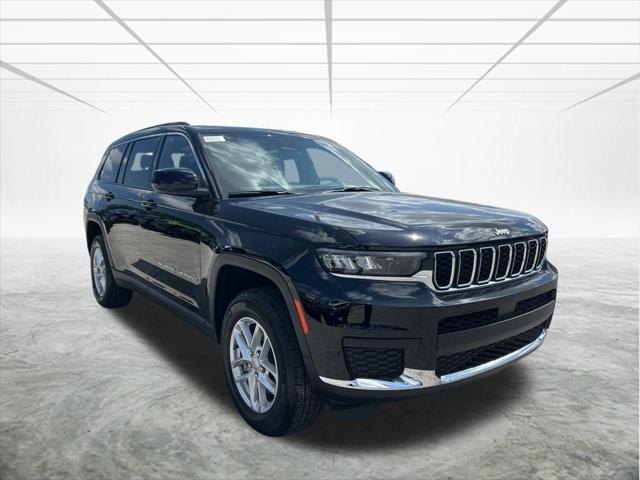 2025 Jeep Grand Cherokee GRAND CHEROKEE L LAREDO X 4X4