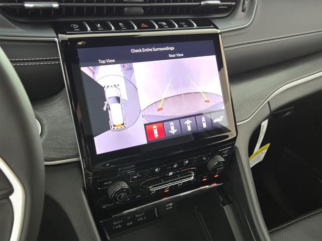 2025 Jeep Grand Cherokee GRAND CHEROKEE LIMITED 4X2