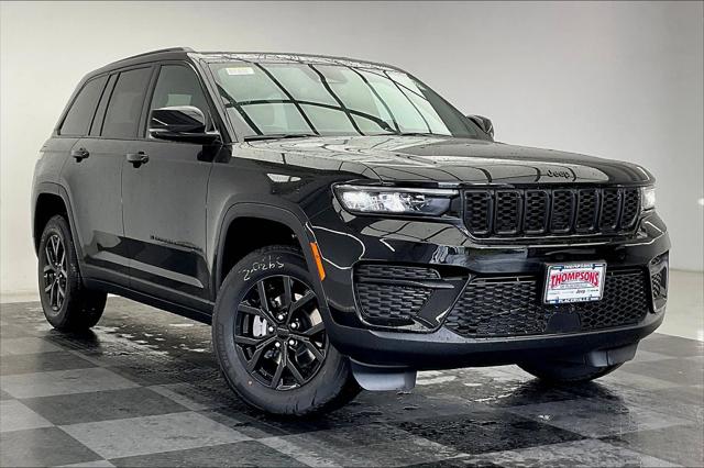 2025 Jeep Grand Cherokee GRAND CHEROKEE ALTITUDE X 4X4