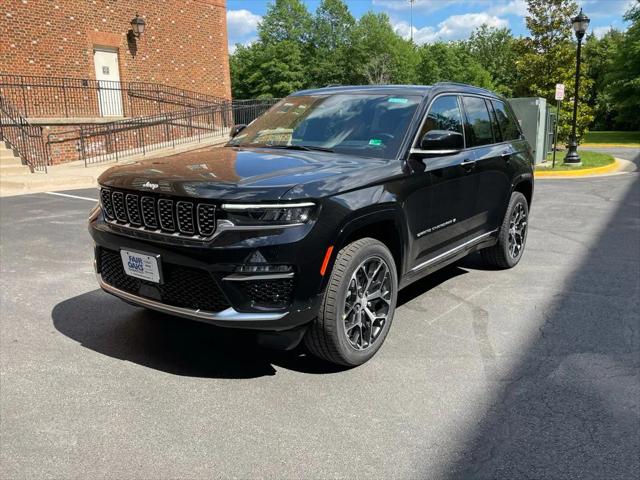 2025 Jeep Grand Cherokee GRAND CHEROKEE SUMMIT RESERVE 4X4