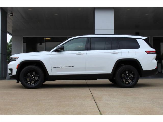 2025 Jeep Grand Cherokee GRAND CHEROKEE L ALTITUDE 4X2