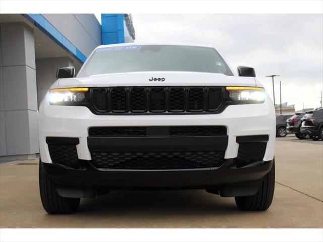 2025 Jeep Grand Cherokee GRAND CHEROKEE L ALTITUDE 4X2