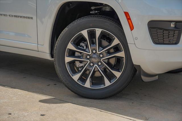 2025 Jeep Grand Cherokee GRAND CHEROKEE L OVERLAND 4X4