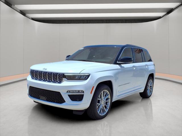 2025 Jeep Grand Cherokee GRAND CHEROKEE SUMMIT 4X4