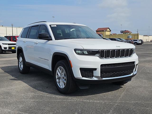2025 Jeep Grand Cherokee GRAND CHEROKEE L LAREDO X 4X2