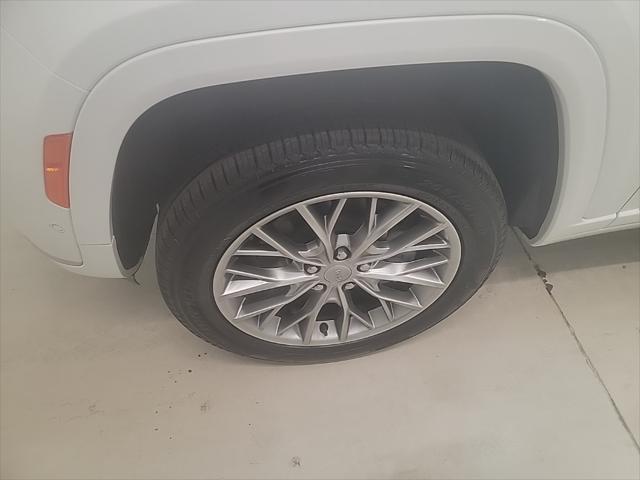 2025 Jeep Grand Cherokee GRAND CHEROKEE L SUMMIT 4X4