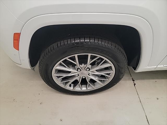 2025 Jeep Grand Cherokee GRAND CHEROKEE L SUMMIT 4X4