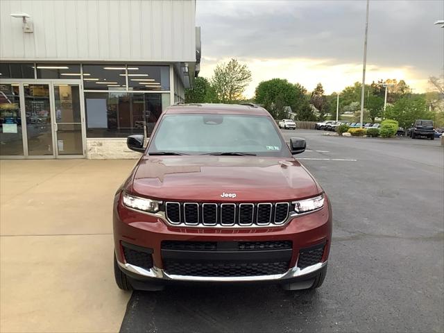 2025 Jeep Grand Cherokee GRAND CHEROKEE L LAREDO X 4X4