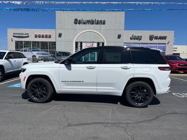 2025 Jeep Grand Cherokee GRAND CHEROKEE SUMMIT RESERVE 4X4