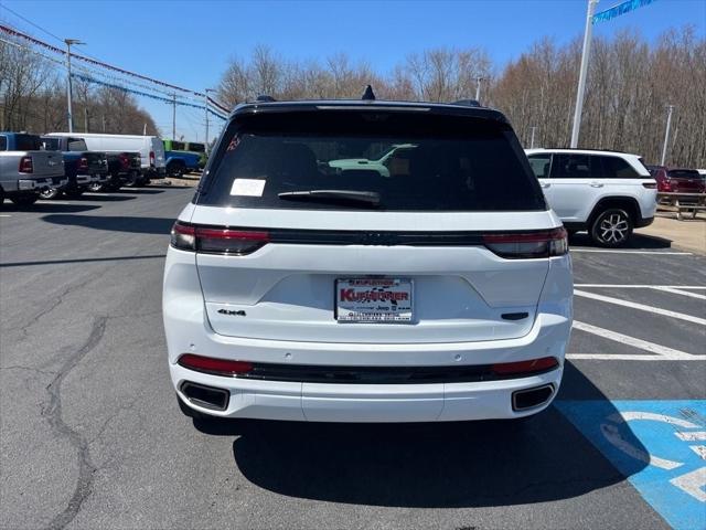 2025 Jeep Grand Cherokee GRAND CHEROKEE SUMMIT RESERVE 4X4