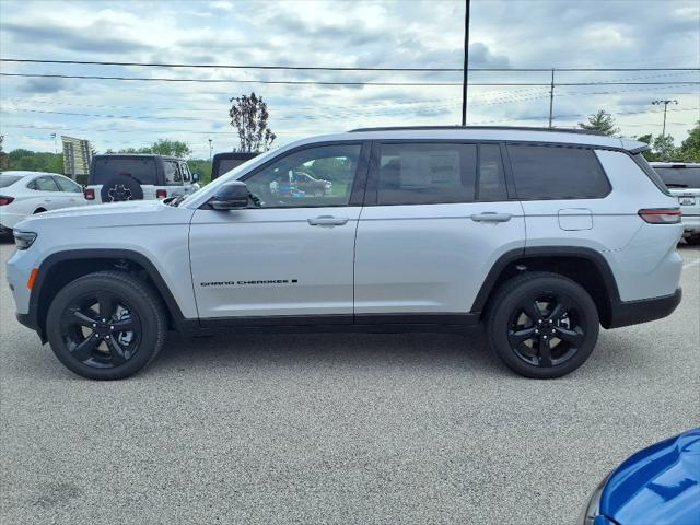 2025 Jeep Grand Cherokee GRAND CHEROKEE L ALTITUDE X 4X4