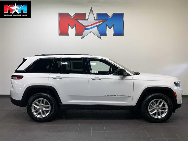 2025 Jeep Grand Cherokee GRAND CHEROKEE LAREDO X 4X4