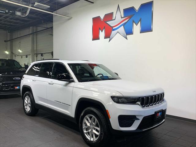 2025 Jeep Grand Cherokee GRAND CHEROKEE LAREDO X 4X4