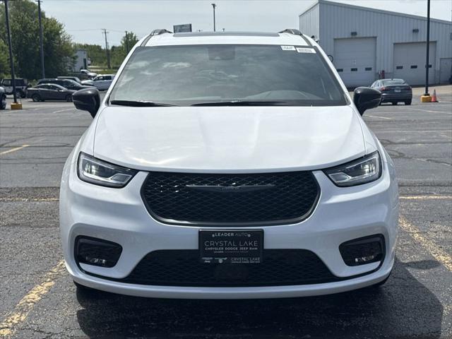 2025 Chrysler Pacifica Hybrid PACIFICA PLUG-IN HYBRID S APPEARANCE