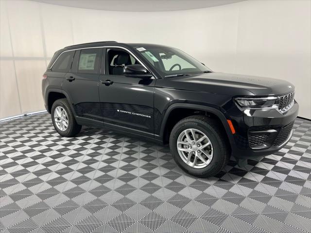 2025 Jeep Grand Cherokee GRAND CHEROKEE LAREDO X 4X2