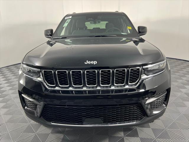 2025 Jeep Grand Cherokee GRAND CHEROKEE LAREDO X 4X2