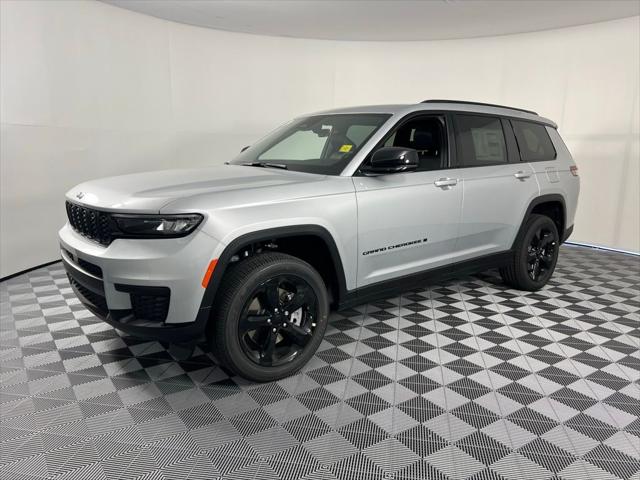 2025 Jeep Grand Cherokee GRAND CHEROKEE L ALTITUDE X 4X2