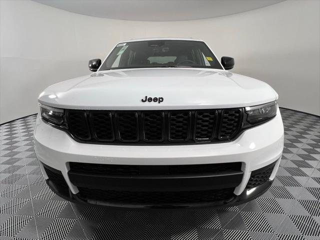 2025 Jeep Grand Cherokee GRAND CHEROKEE L ALTITUDE X 4X2