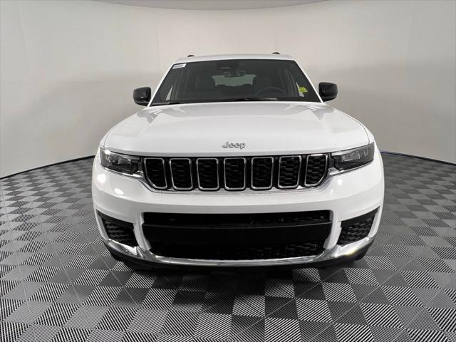 2025 Jeep Grand Cherokee GRAND CHEROKEE L LAREDO 4X2