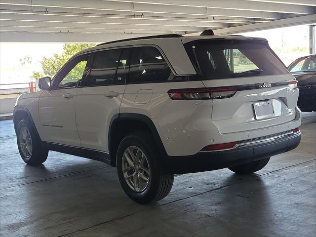 2025 Jeep Grand Cherokee GRAND CHEROKEE LAREDO X 4X2