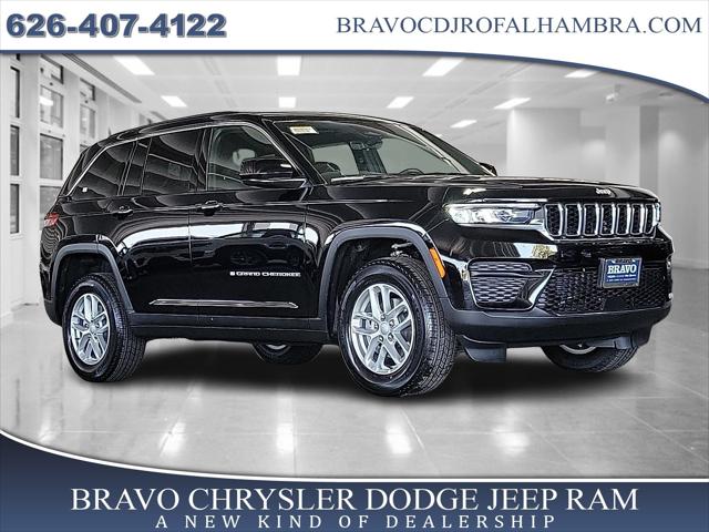 2025 Jeep Grand Cherokee GRAND CHEROKEE LAREDO X 4X2