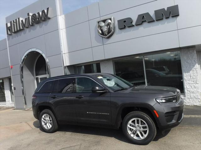 2025 Jeep Grand Cherokee GRAND CHEROKEE LAREDO X 4X4