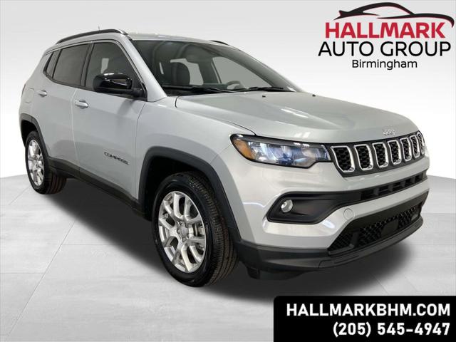 2024 Jeep Compass COMPASS LATITUDE LUX 4X4