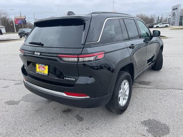 2025 Jeep Grand Cherokee GRAND CHEROKEE LAREDO 4X4