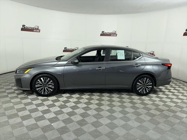 2023 Nissan Altima SV FWD