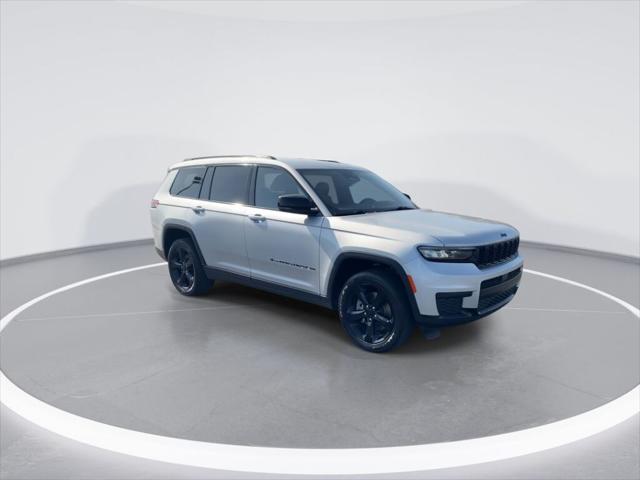 2023 Jeep Grand Cherokee L Altitude 4x4