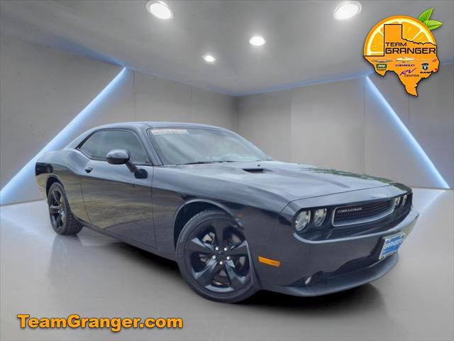 2014 Dodge Challenger SXT Plus