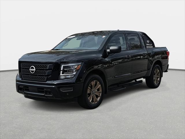 2024 Nissan TITAN Crew Cab SV 4x2