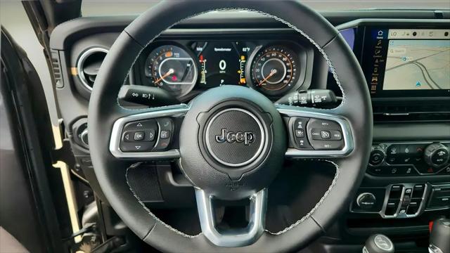 2025 Jeep Wrangler 4-Door Sahara 4x4