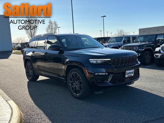 2025 Jeep Grand Cherokee GRAND CHEROKEE SUMMIT 4X4